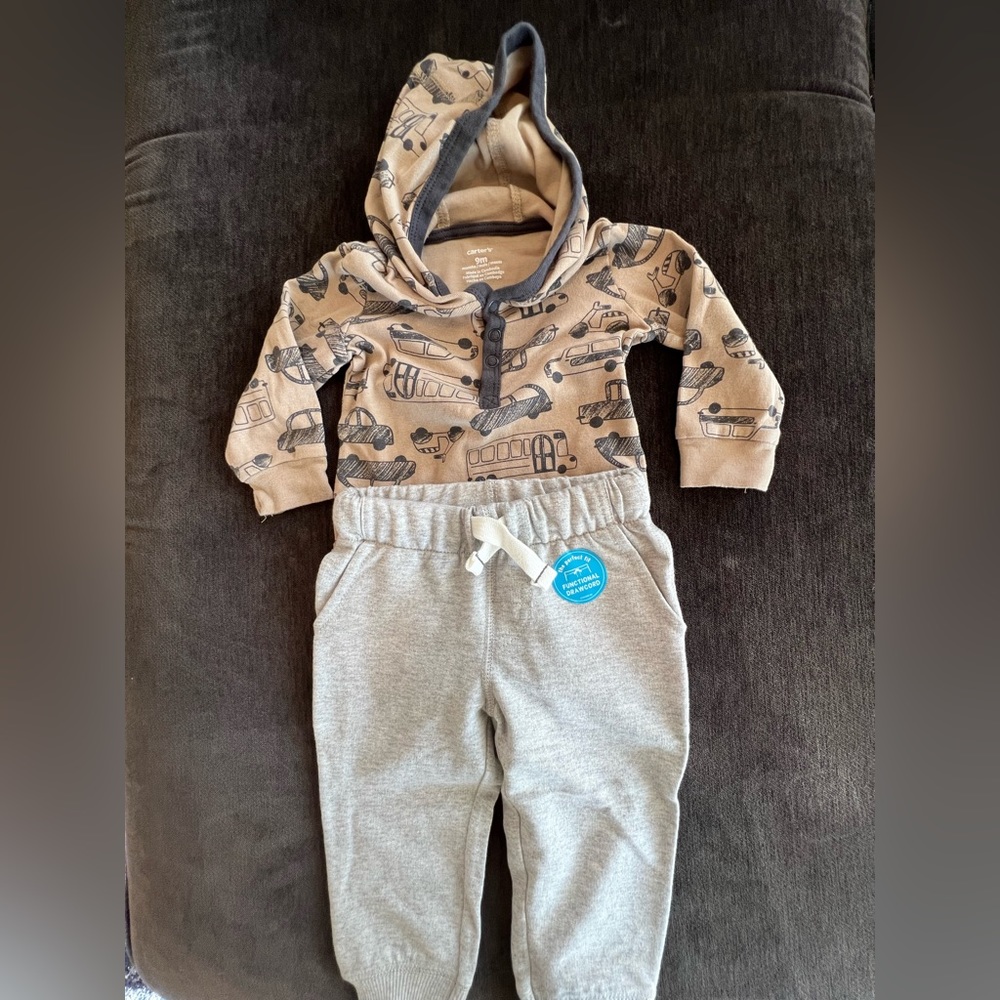 NWT carters set